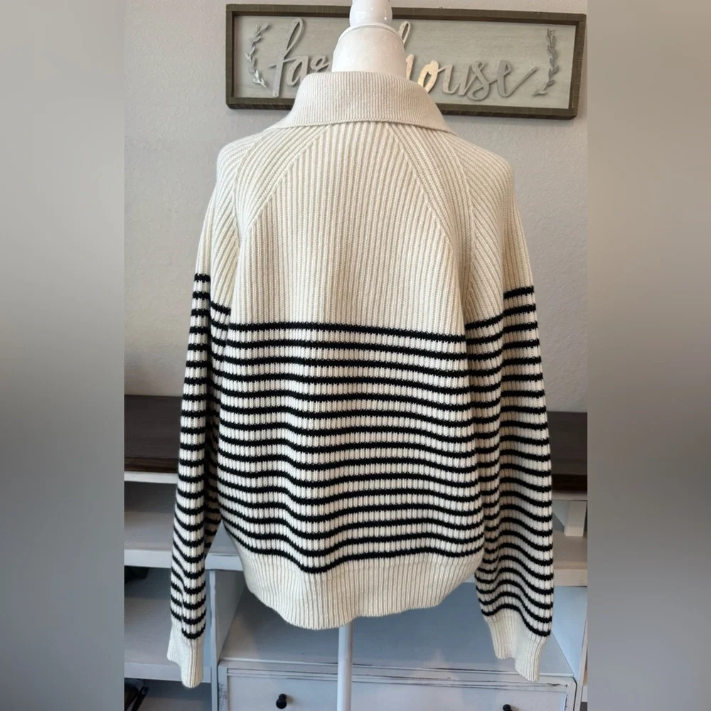Tory Burch Striped 100% Wool‎ Open Collar Sweater Collared Women's Size L